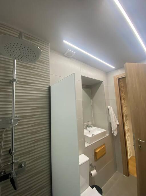 Stavlos Traditional Suite 앗시파프론 외부 사진